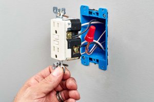 how-to-fix-electrical-outlet-problems-1821525-04-d3640260f98645e78cb88e3a6fef7b35
